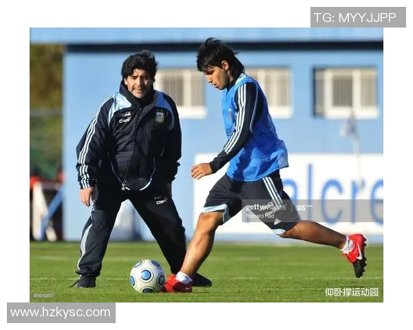 马拉多纳与荷兰队的传奇对决回顾及其在足球史上的深远影响